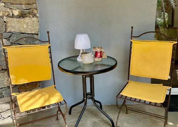 Maison Familiale Charmante Willa Borgo (Corsica)