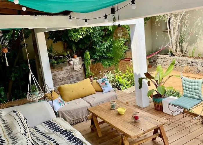 Maison Familiale Charmante Borgo (Corsica)